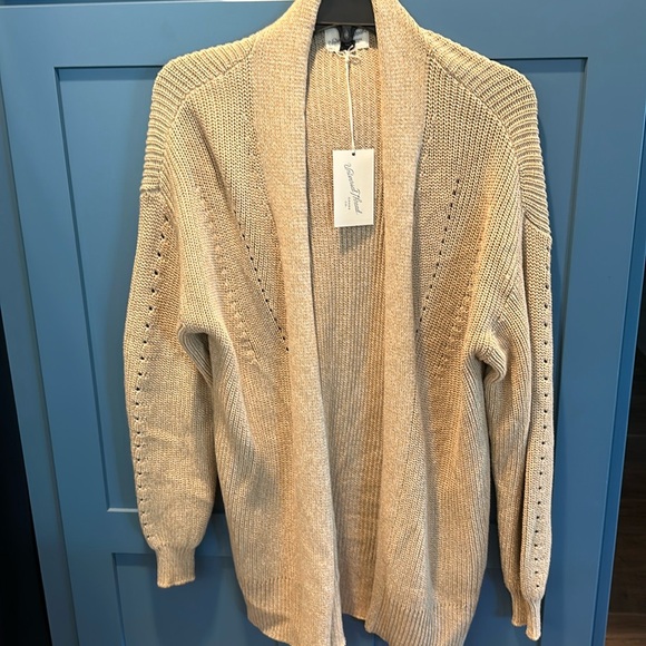 XS Cardigan - Picture 1 of 5